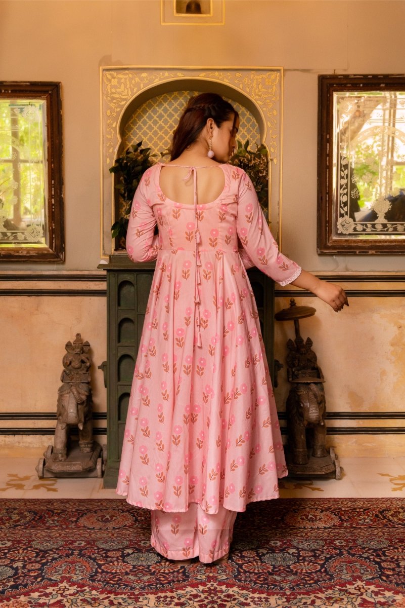 SUNHARI PEACH FLORAL PRINT MUSLIN SILK ANARKALI WITH ORGANZA DUPATTA - Pomcha Jaipur