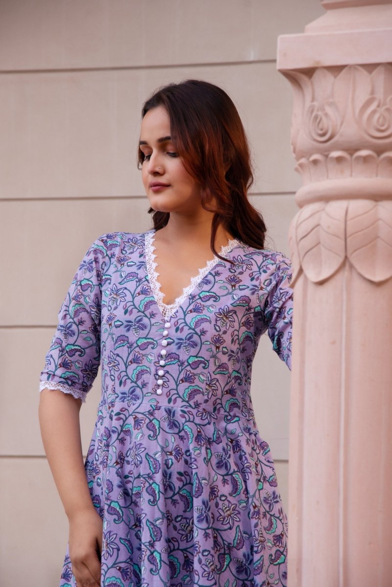 SUNHARI PURPLE COTTON HAND BLOCK PRINT ANARKALI SET WITH SOFT NET DUPATTA - Pomcha Jaipur