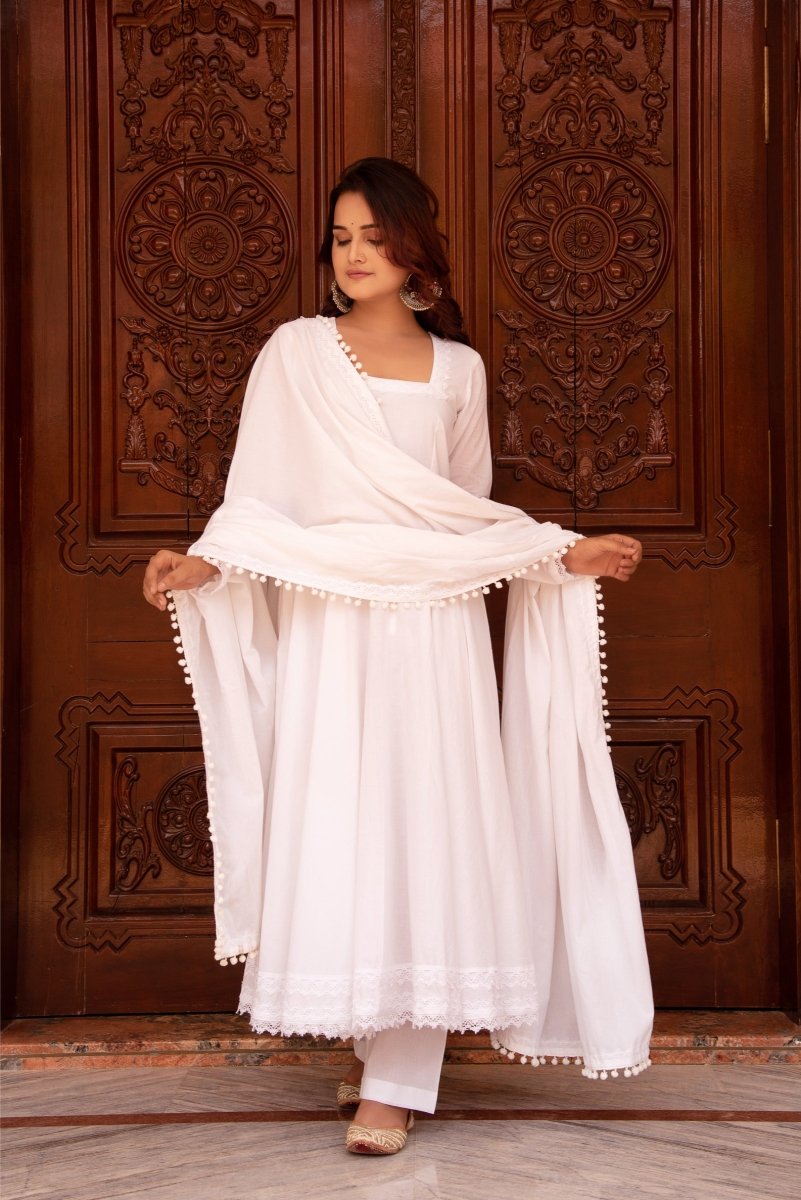 SUNHARI RUHANI LACE WHITE COTTON FULL SLEEVE ANARKALI SET WITH COTTON DUPATTA - Pomcha Jaipur