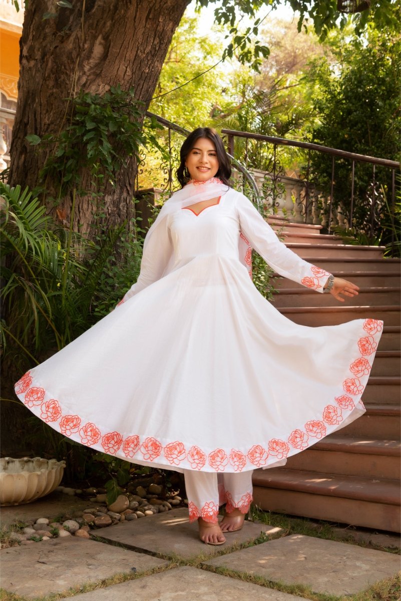 SUNHARI WHITE ORANGE PHOOL COTTON EMBROIDERED ANARKALI SET WITH ORGANZ SUNHARI WHITE ORANGE PHOOL COTTON EMBROIDERED ANARKALI SET WITH ORGANZ