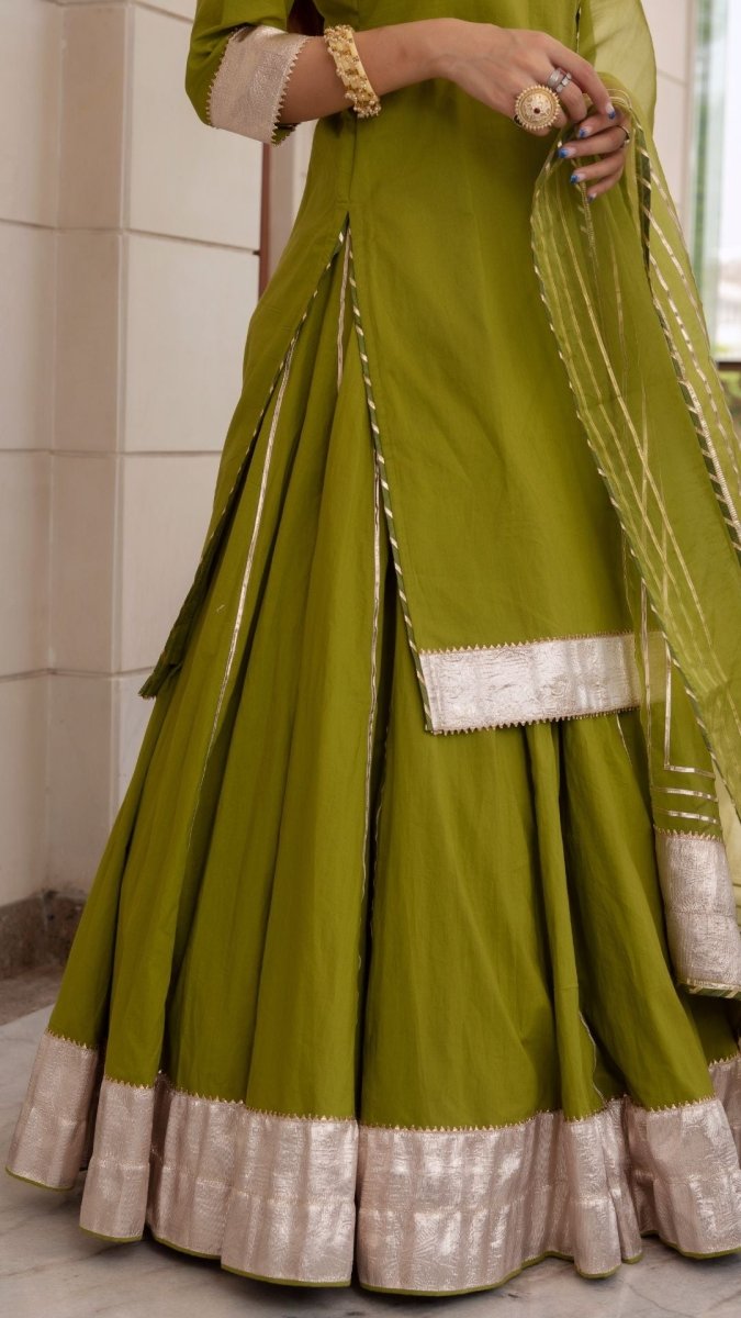 FALGUNI GREEN LONG KURTA SKIRT SET - Pomcha Jaipur