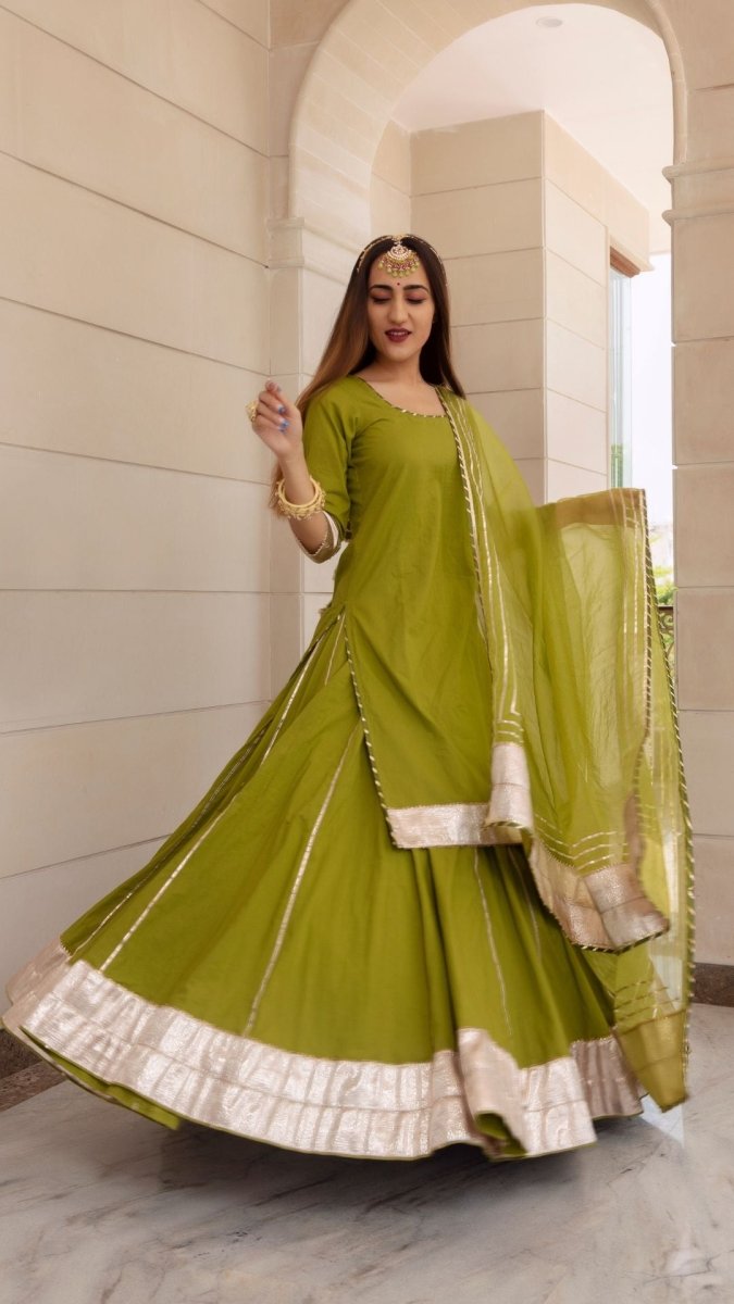 FALGUNI GREEN LONG KURTA SKIRT SET - Pomcha Jaipur