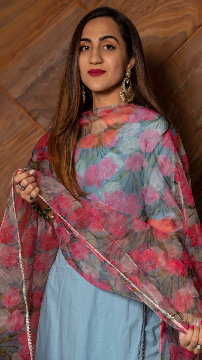 FIZA PURE COTTON SUIT SET WITH DIGITAL PRINT ORGANZA DUPATTA - Pomcha Jaipur