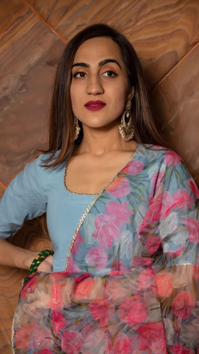 FIZA PURE COTTON SUIT SET WITH DIGITAL PRINT ORGANZA DUPATTA - Pomcha Jaipur