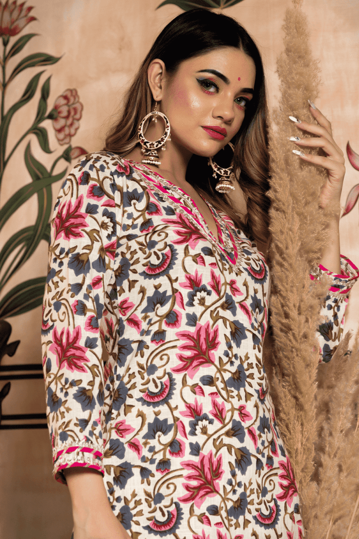 GARDEN ROSE OFF WHITE BLOCK PRINT COTTON SUIT WITH LACE WORK AND SOFT NET DUPATTA SET. - Pomcha Jaipur