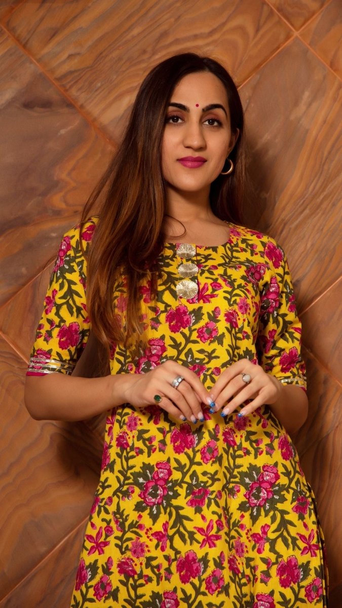 GAUHAR YELLOW COTTON GOTTA SUITS SET - Pomcha Jaipur