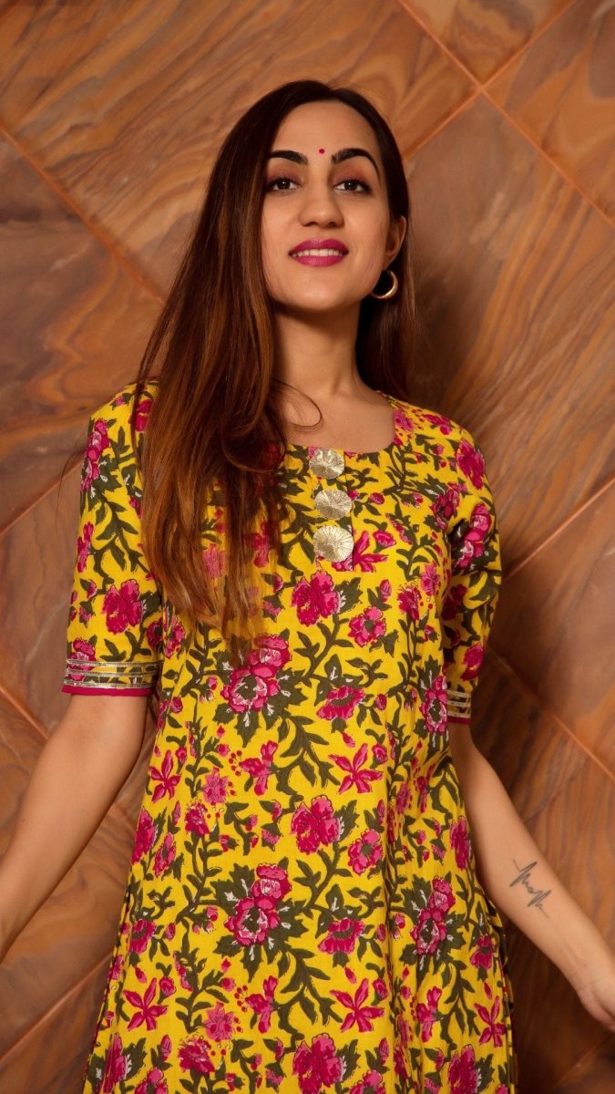 GAUHAR YELLOW COTTON GOTTA SUITS SET - Pomcha Jaipur