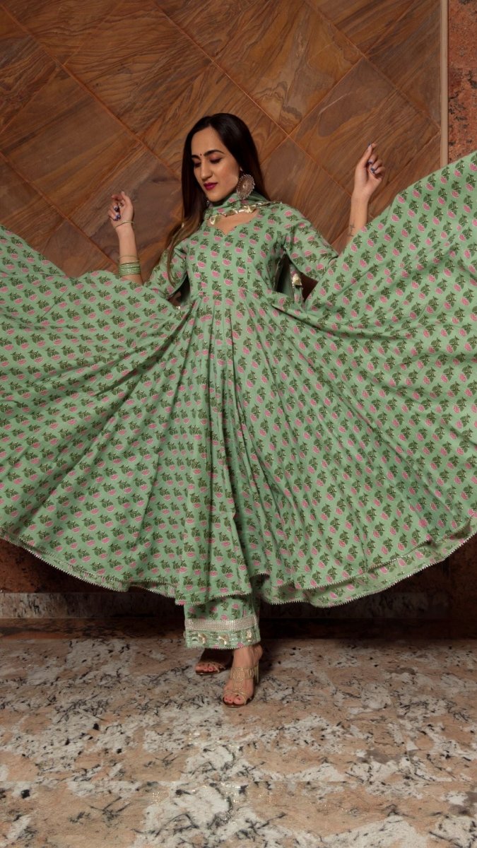 GREEN PAISELY COTTON HAND BLOCK ANARKALI SET - Pomcha Jaipur