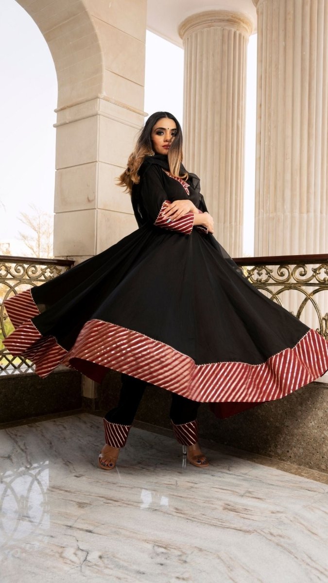 HINA BLACK AND MAROON COTTON SILK ANARKALI WITH ORGANZA LACE WORK DUPATTA SET - Pomcha Jaipur