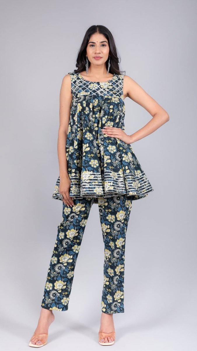 KAVYA BLACK COTTON KURTA PANT SET - Pomcha Jaipur