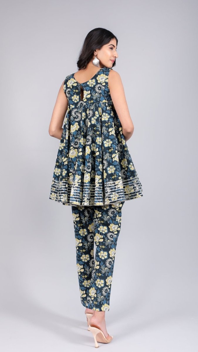 KAVYA BLACK COTTON KURTA PANT SET - Pomcha Jaipur