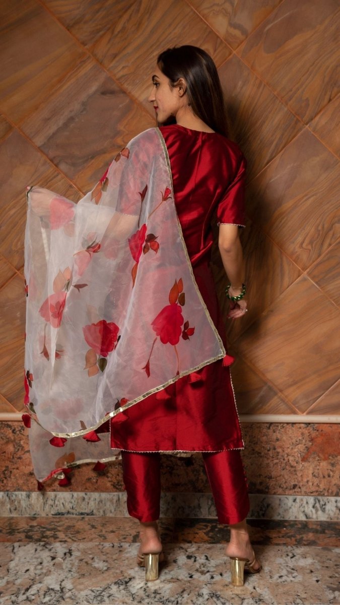 MAROON PHOOL TAFFETA SILK SUIT WITH DIGITAL PRINT ORGANZA DUPATTA SET - Pomcha Jaipur