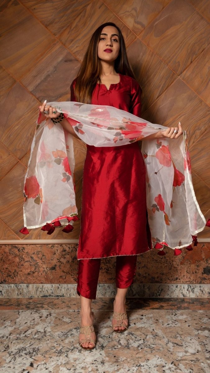 MAROON PHOOL TAFFETA SILK SUIT WITH DIGITAL PRINT ORGANZA DUPATTA SET - Pomcha Jaipur