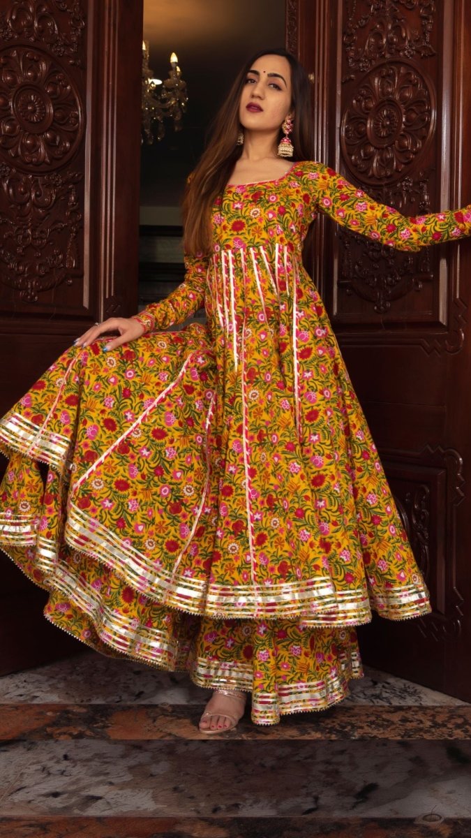 MASTANI YELLOW COTTON HAND BLOCK PRINT ANARKALI PLAZO SET WITH ORGANZA DUPATTA - Pomcha Jaipur