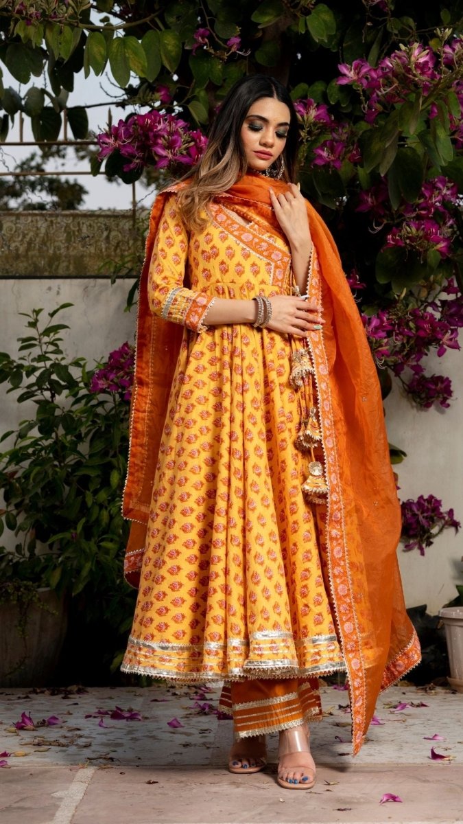 MEHAR LIGHT BROWN HAND BLOCK ANGRAKHA SET - Pomcha Jaipur