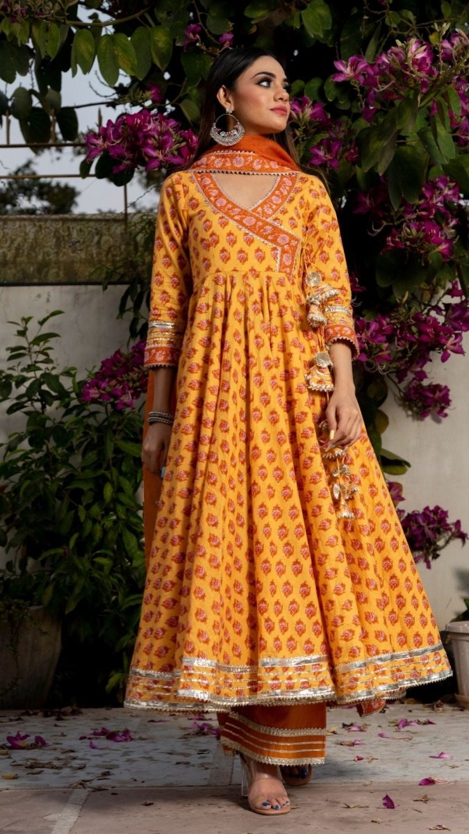 MEHAR LIGHT BROWN HAND BLOCK ANGRAKHA SET - Pomcha Jaipur
