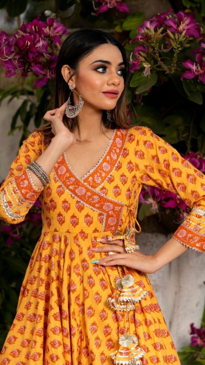 MEHAR LIGHT BROWN HAND BLOCK ANGRAKHA SET - Pomcha Jaipur