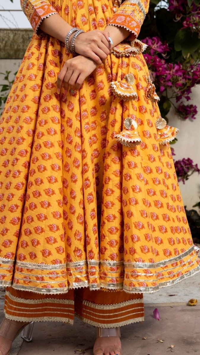 MEHAR LIGHT BROWN HAND BLOCK ANGRAKHA SET - Pomcha Jaipur