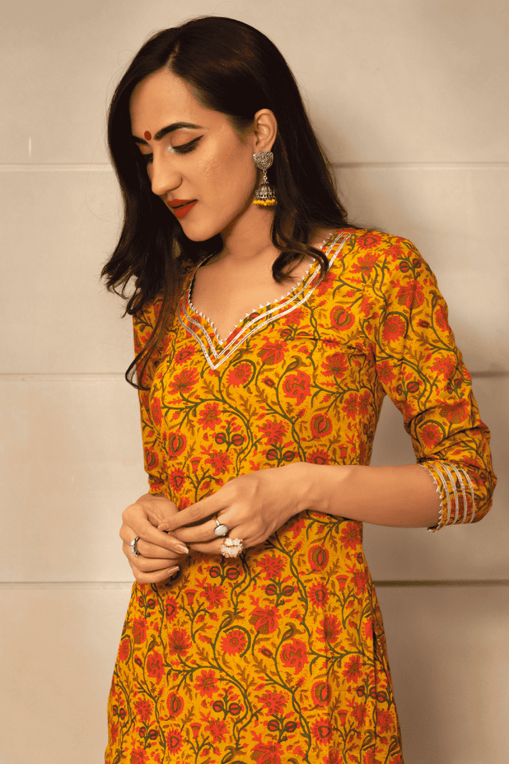 MUSTARD YELLOW COTTON HAND BLOCK PRINT KURTA PANT SET WITH COTTON DUPATTA - Pomcha Jaipur
