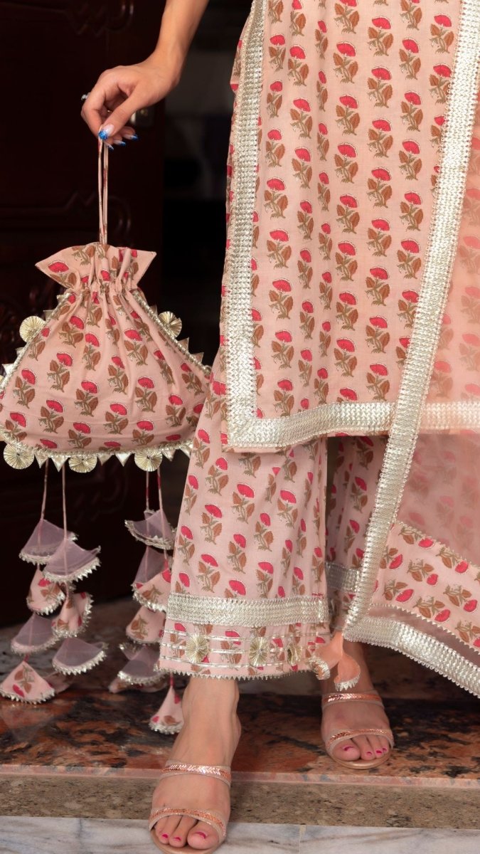 OJASVI PEACH HAND BLOCK SUIT SET - Pomcha Jaipur