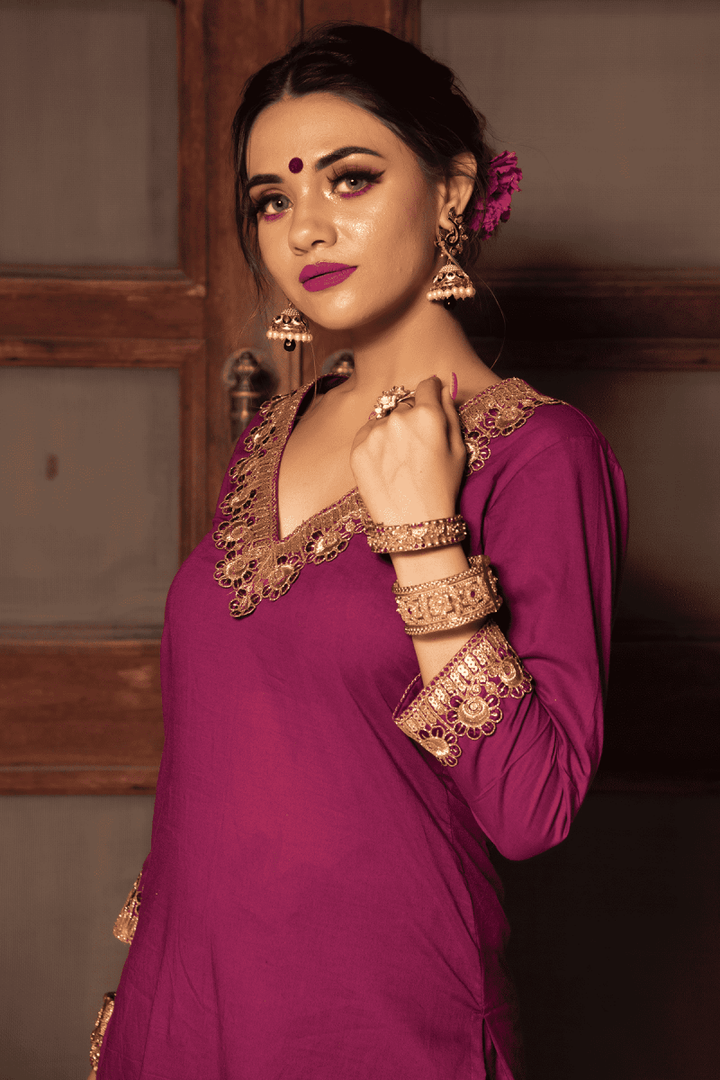PLUM COTTON STRAIGHT KURTA SUIT SET WITH EMBROIDERY LACE SOFT NET DUPATTA - Pomcha Jaipur