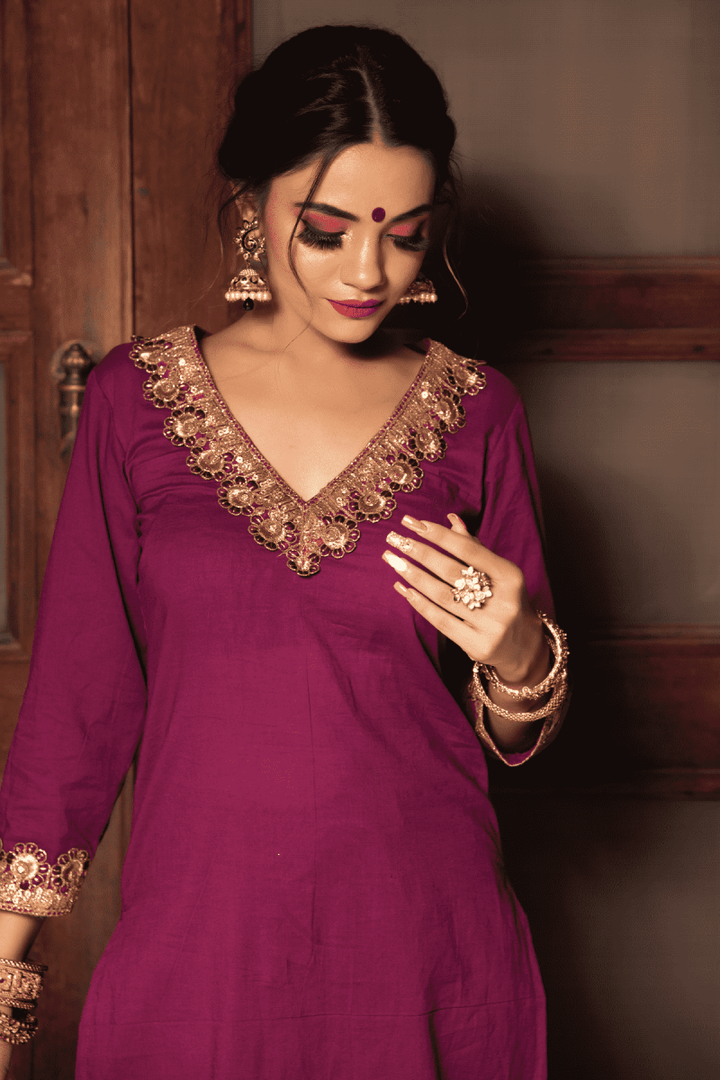 PLUM COTTON STRAIGHT KURTA SUIT SET WITH EMBROIDERY LACE SOFT NET DUPATTA - Pomcha Jaipur