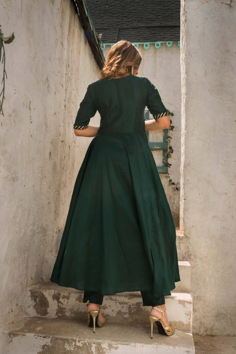 POPPY GREEN PURE COTTON SILK ANGRAKHA WITH LACE WORK ORGANZA DUPATTA SET - Pomcha Jaipur