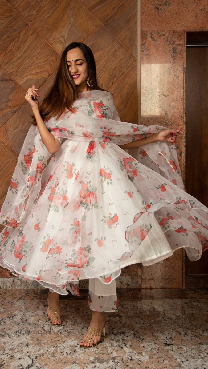 RED AND WHITE FLORAL ORGANZA ANARKALI SET - Pomcha Jaipur