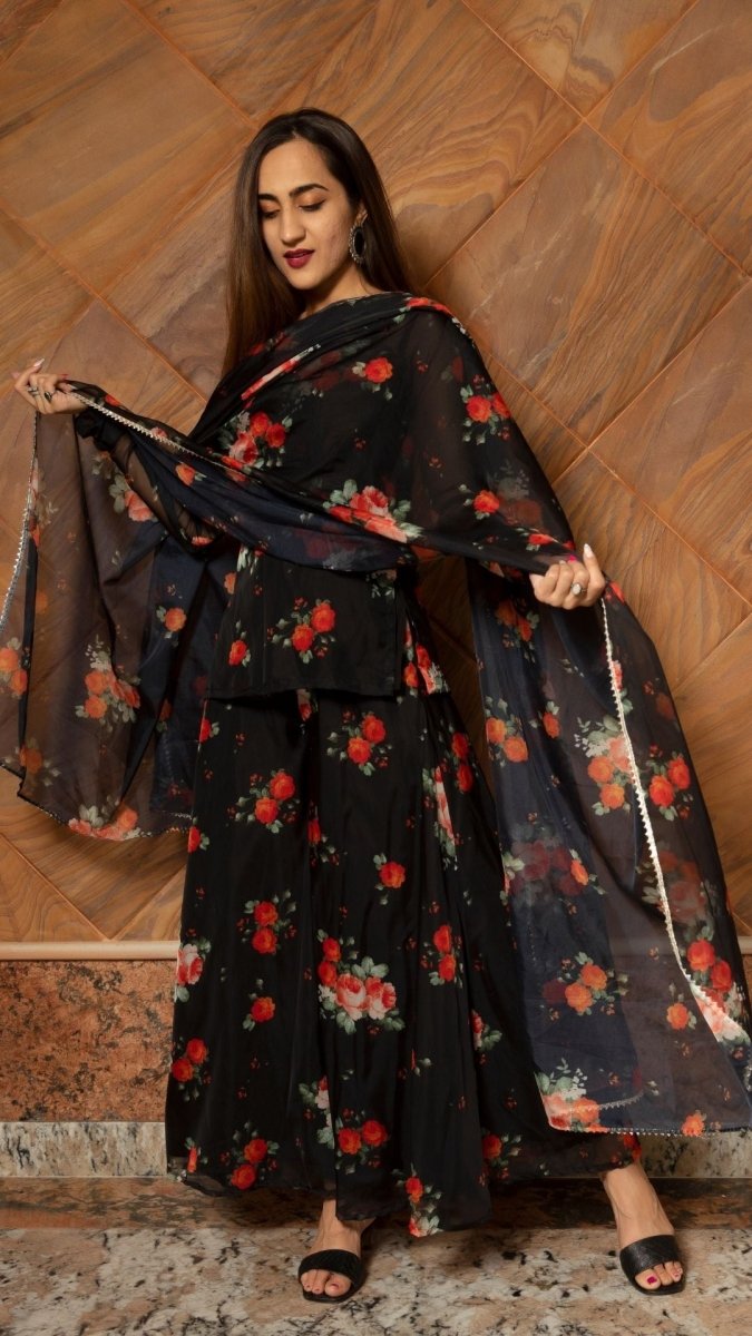 RED ROSE ORGANZA KURTA PLAZO SET - Pomcha Jaipur