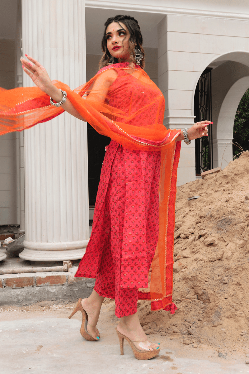 ROSEBERRY ORANGE BLOCK PRINT COTTON SUIT WITH SOFT NET DUPATTA SET - Pomcha Jaipur