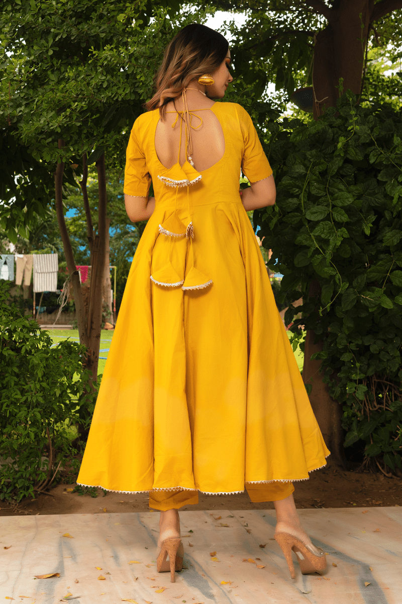 ROSEMARRY YELLOW COTTON ANARKALI SET WITH COTTON LAHARIYA DUPATTA - Pomcha Jaipur