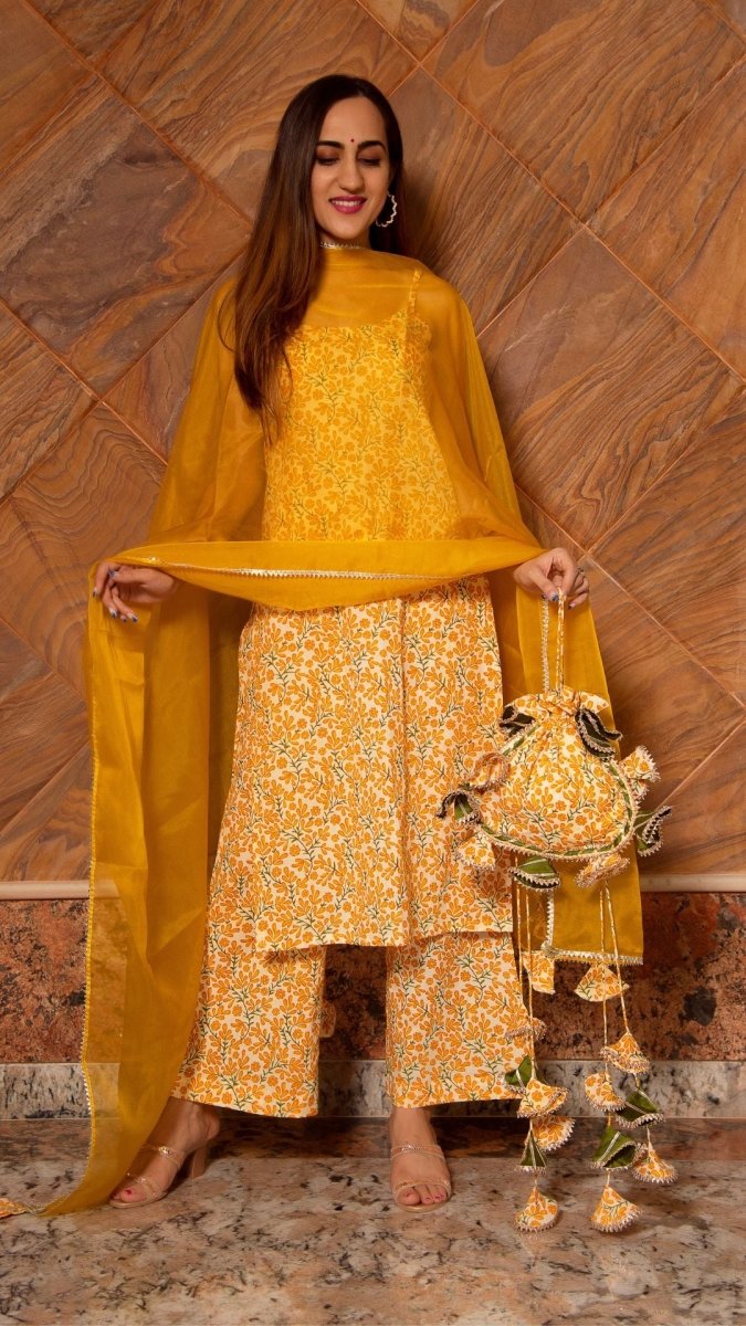 RUHANI MUSTARD COTTON SUIT SET - Pomcha Jaipur