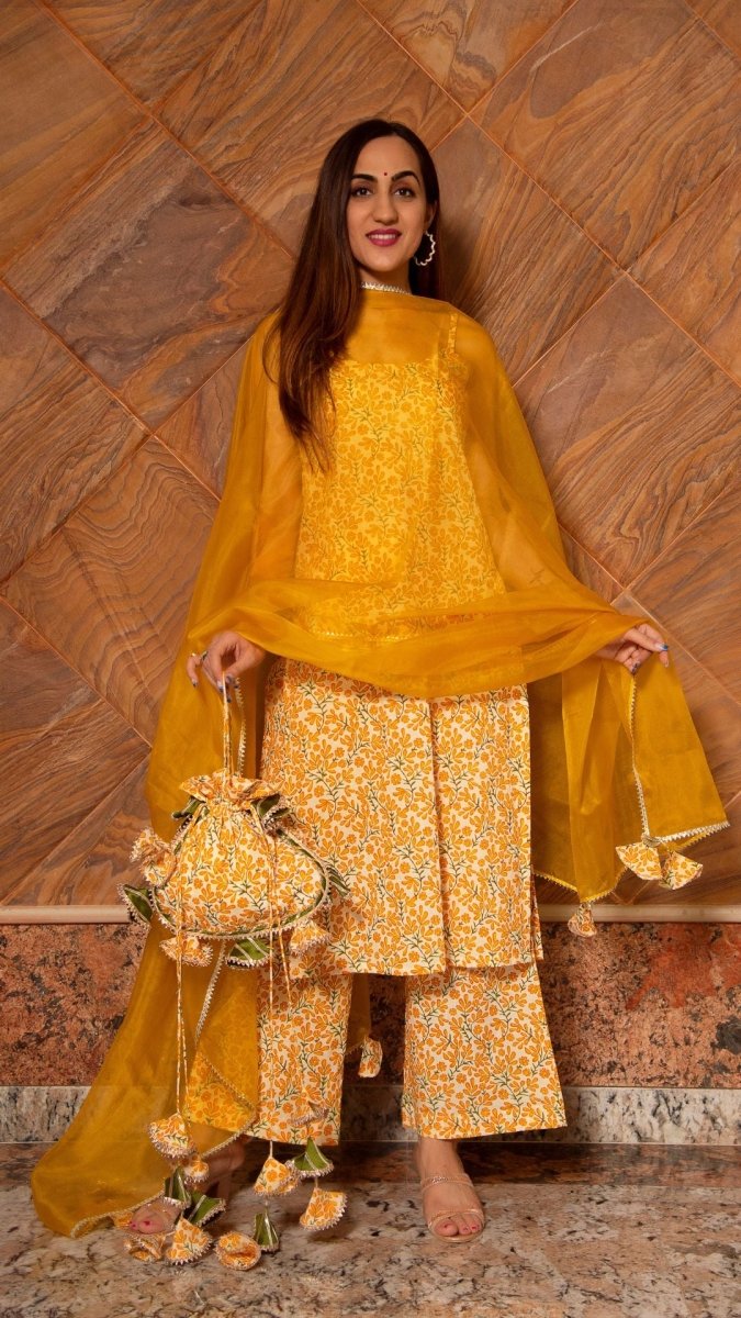 RUHANI MUSTARD COTTON SUIT SET - Pomcha Jaipur