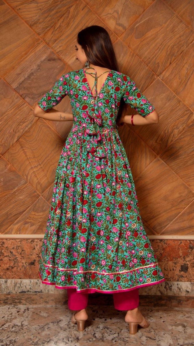 SURANGI KALIDAR TAAJ COTTON HAND BLOCK PRINT ANARKALI SET WITH SOFT NET DUPATTA - Pomcha Jaipur