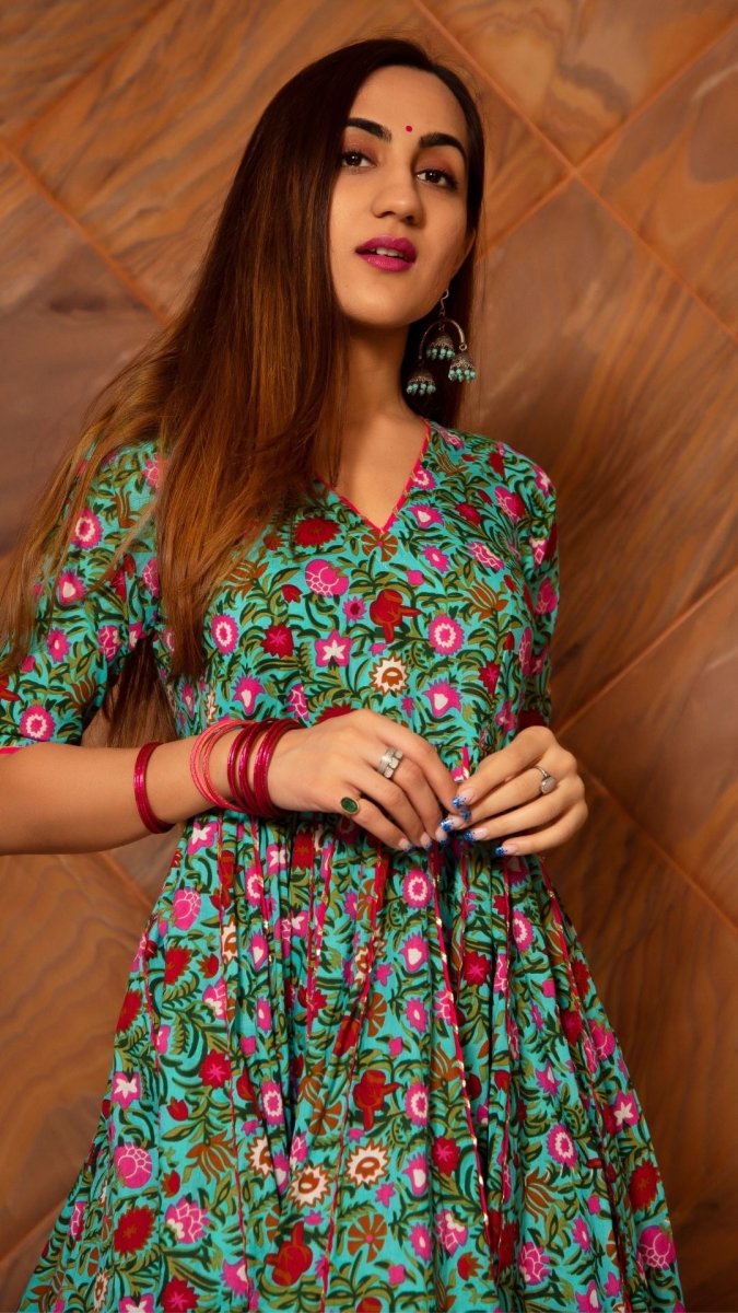 SURANGI KALIDAR TAAJ COTTON HAND BLOCK PRINT ANARKALI SET WITH SOFT NET DUPATTA - Pomcha Jaipur