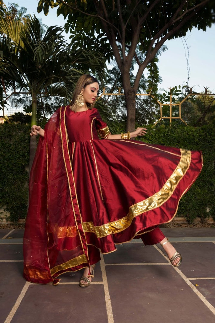 TAFFETA SILK MAROON ANARKALI WITH ORGANZA DUPATTA SET - Pomcha Jaipur