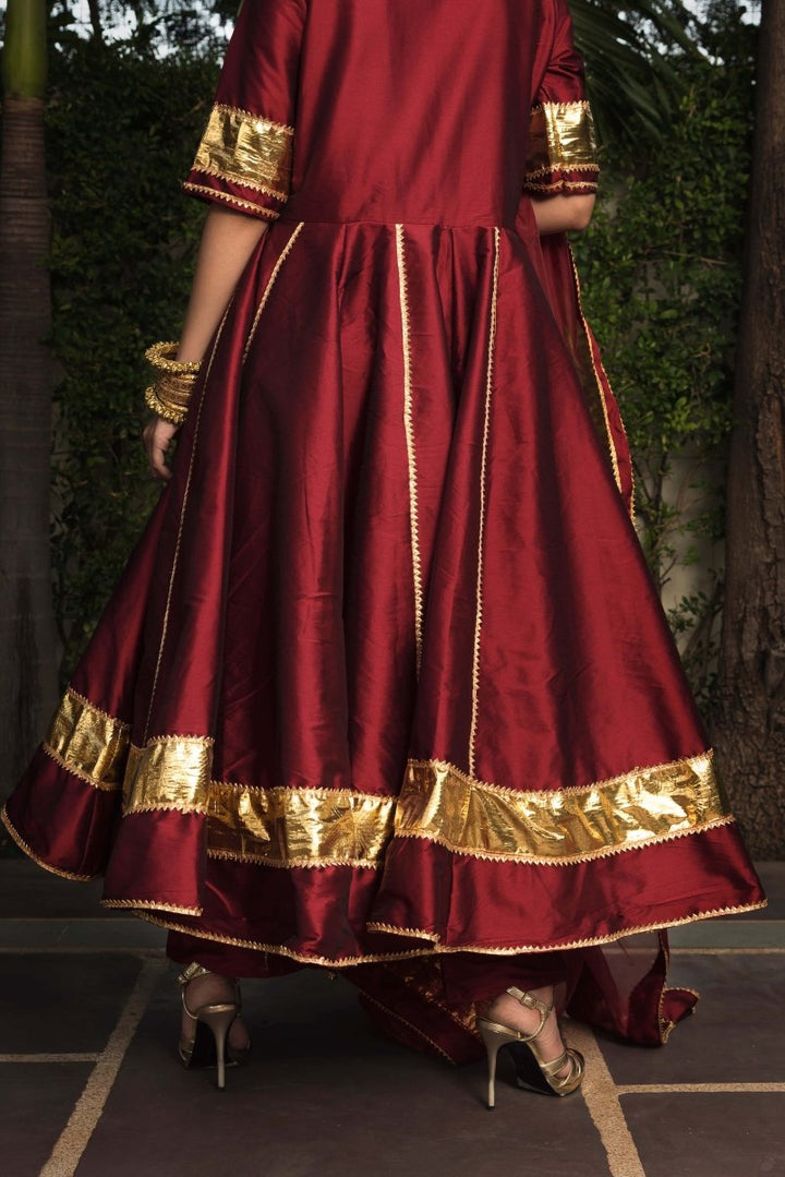 TAFFETA SILK MAROON ANARKALI WITH ORGANZA DUPATTA SET - Pomcha Jaipur