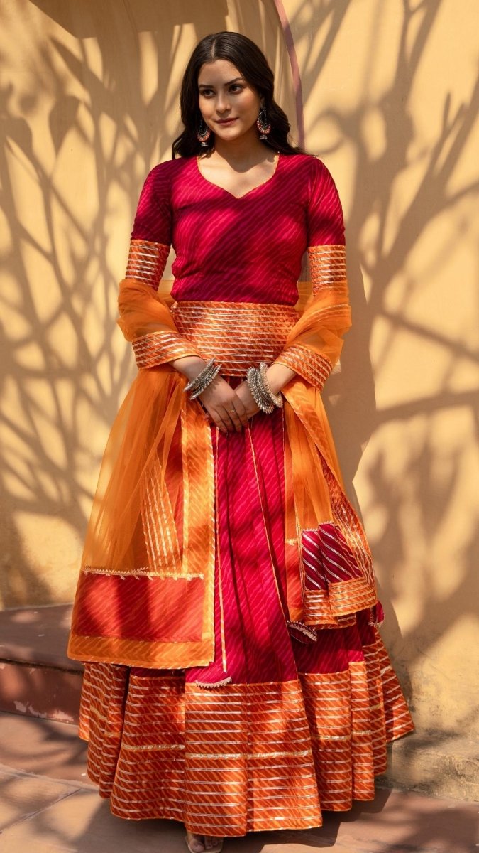 VEENA LEHERIYA PRINT COTTON LEHENGA WITH LACE WORK AND SOFT NET DUPATTA SET - Pomcha Jaipur