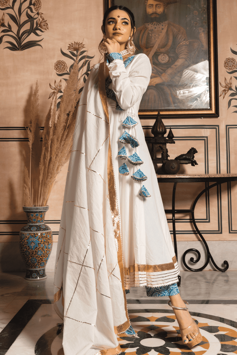 WHITE MOGRA PURE COTTON ANGRAKHA SET - Pomcha Jaipur