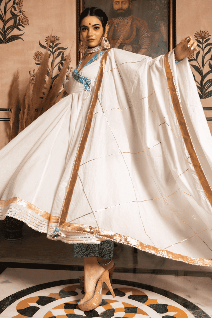 WHITE MOGRA PURE COTTON ANGRAKHA SET - Pomcha Jaipur