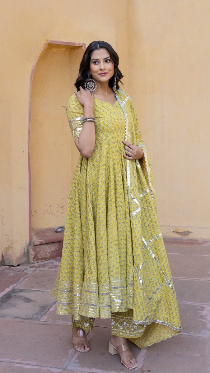 YELLOW BOOTI GOTTA JAAL COTTON ANARKALI SET - Pomcha Jaipur