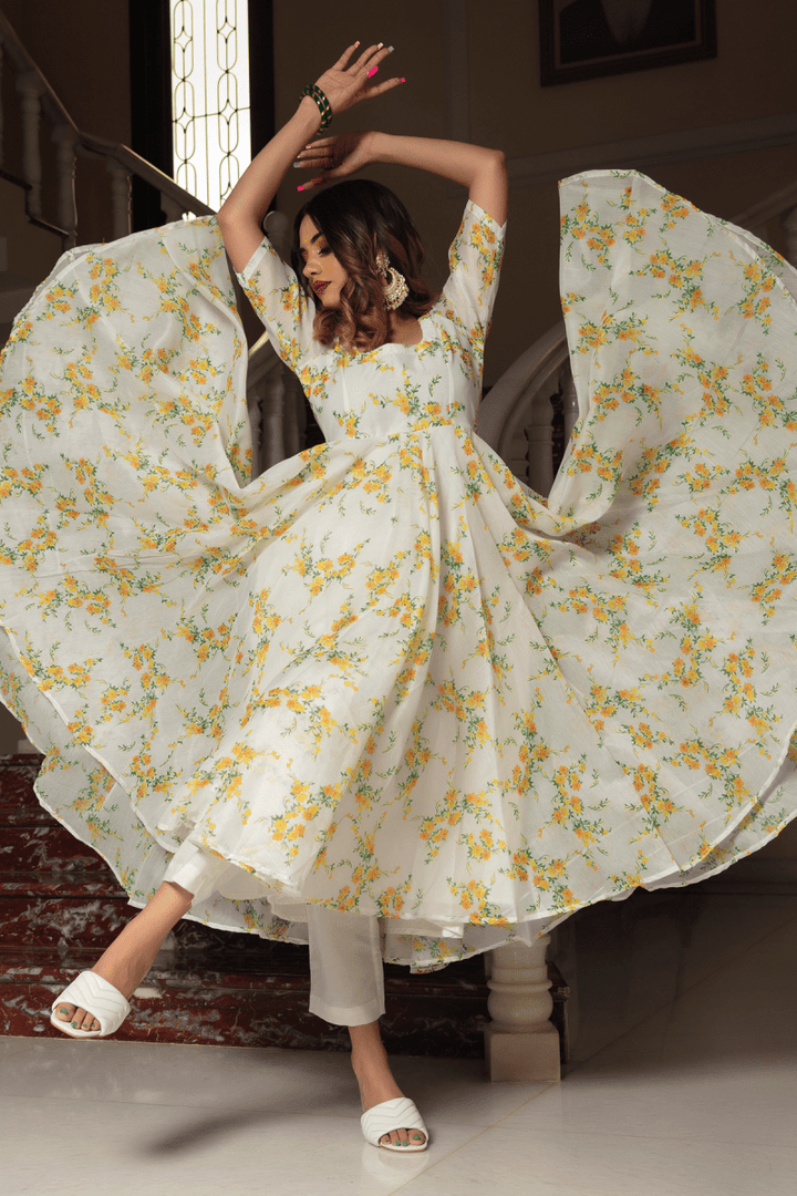 YELLOW PHOOL ORGANZA ANARKALI SET WITH ORGANZA DUPATTA - Pomcha Jaipur