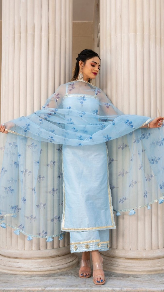 ZAARA BLUE COTTON SILK SUIT SET WITH ORGANZA DUPATTA - Pomcha Jaipur