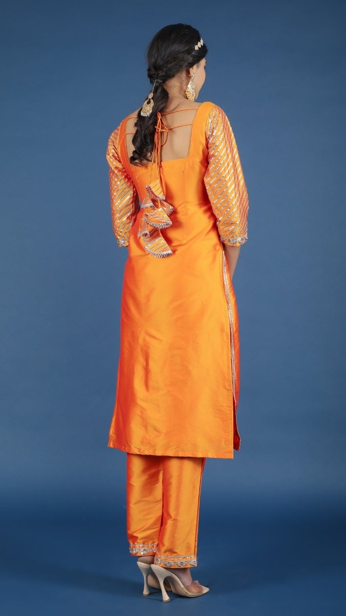ZOYA ORANGE TAFFETA SILK SUIT SET - Pomcha Jaipur